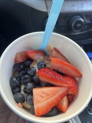 Salted Carmel with strawberries blueberries