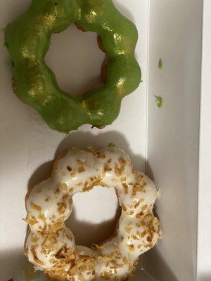 Matcha and coconut Mochi Donut