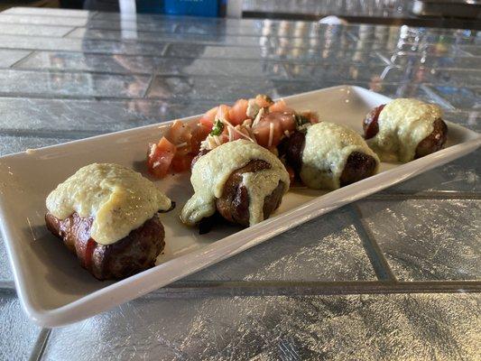 Stuffed Filet mignon bites