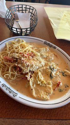 Tuscany chicken pasta