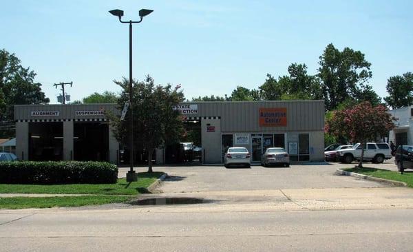 Princess Anne Automotive Center's storefront.