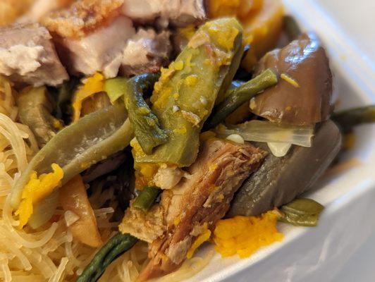 pinakbet close-up:  long bean, eggplant, lechon, kabocha pumpkin. 4.8.22