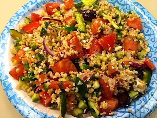 Awesome lunch!! Combined their bulgur and Greek salads and boom instant lunch!