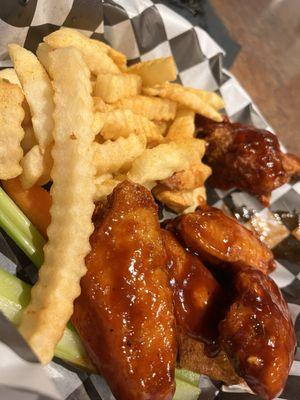 Honey bbq wings and fries