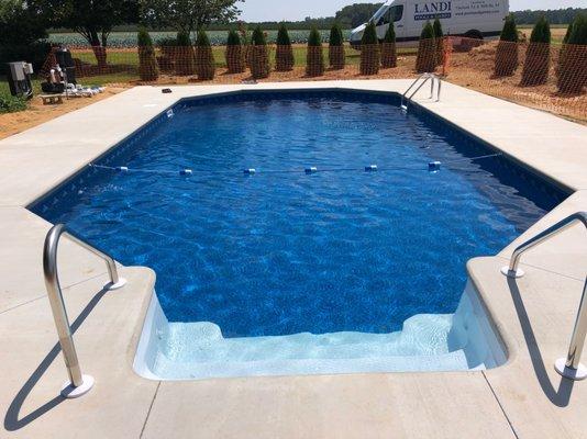 New Construction - Vinyl Liner I/G Pool