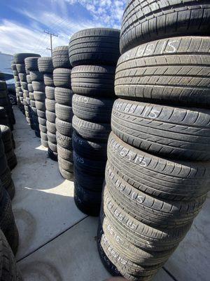 Llantas Usadas de Buena Calidad!
Quality Used Tires!