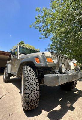 BFGoodrich KO2 tires on a 2004 Jeep Wrangler Rubicon