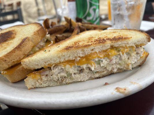 Tuna melt. So fresh!!