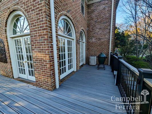 Synthetic Deck with Railing