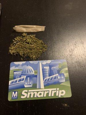 Pre roll contents including the stems