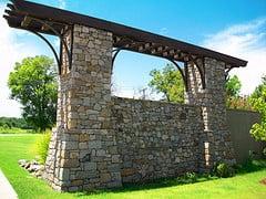 a southwest stone, thin stone entry way built with 121st Street River Blend natural stone.