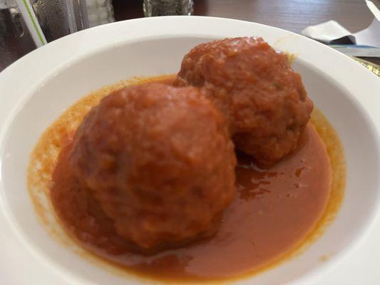 Side of meatballs (menu says 3, but they only brought 2)