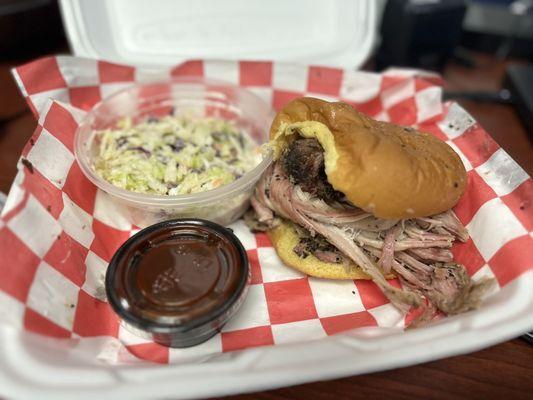 Pulled pork sandwich and coleslaw