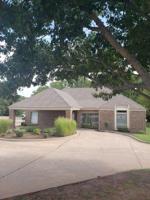 Street view of the Edmond office.