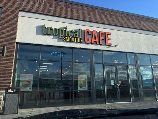 Tropical Smoothie Cafe