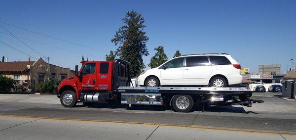 Road Runner Towing and Storage Yucaipa California is terrific!