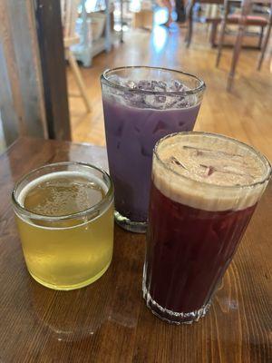 Barn Bee Beer, Blueberry Chai & Blueberry Espresso Tonic specials.