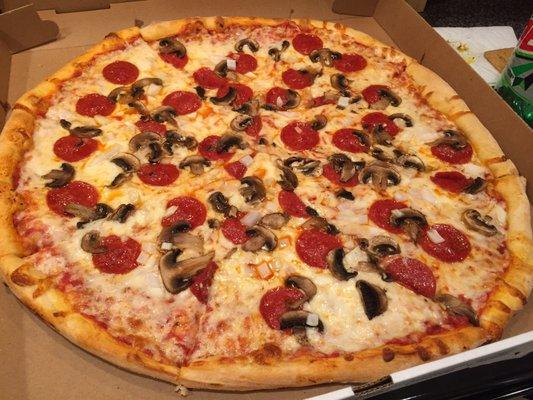 Large Pepperoni, Mushroom & Onion