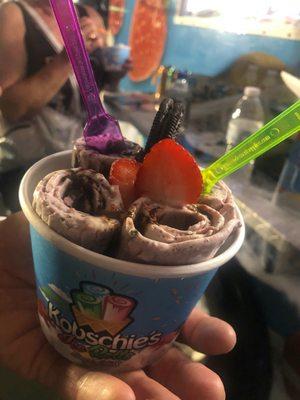 ice rolls  Oreo strawberry