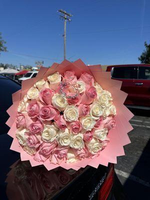 Customizable bouquet