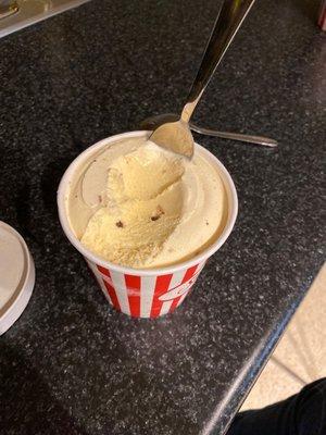 "Cookie Dough" ice cream, apparently without cookie dough