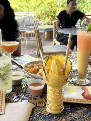 Dole whip float (got without rum shot)