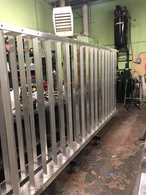 Aluminum gate ready to powder coating.