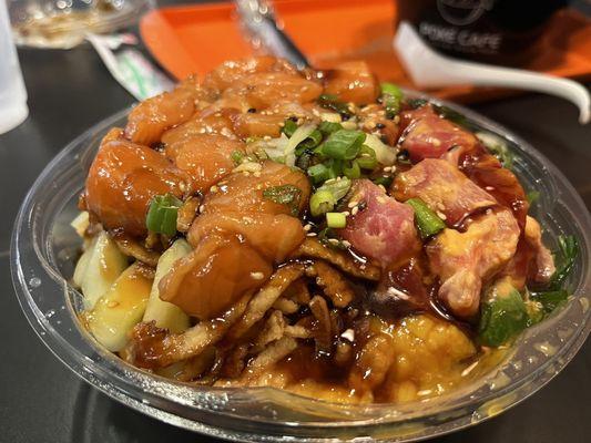 Build your own poke bowl