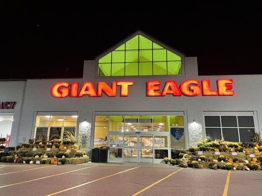 Giant Eagle - Grove City