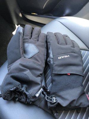 Super new gloves, at a fraction of the price. Love them!