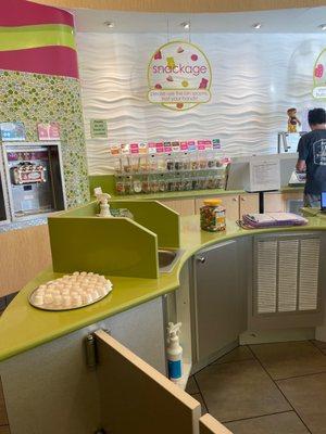 Menchie's Frozen Yogurt