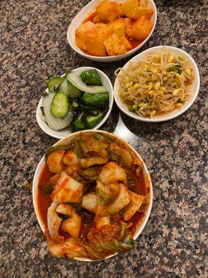 Side dishes: kimchi, cucumber seaweed salad, seasoned bean sprout, radish kimchi