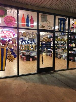 Check out Oklahoma Gourmet Popcorn's second location