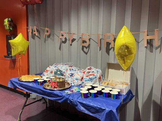 Our dessert table