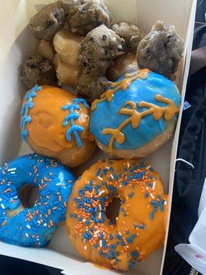 Astros Donuts