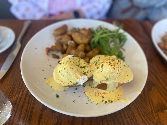 Eggs Benedict