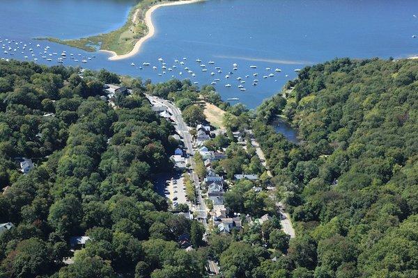 Cold Spring Harbor Town