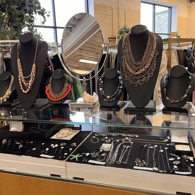 Beautiful selection of jewelry!