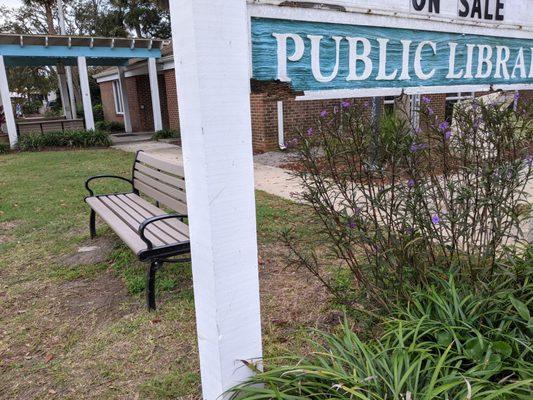 Folly Beach Library