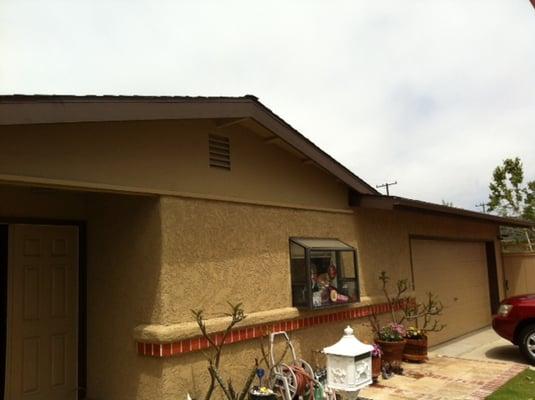 This project included a re-roof, carpentry repair, exterior paint, and seamless gutters. Costa Mesa