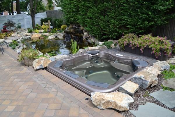 Bullfrog Spas installation in Massapequa New York by Long Island Hot Tub Farmingdale NY 11735 www.longislandhottub.com