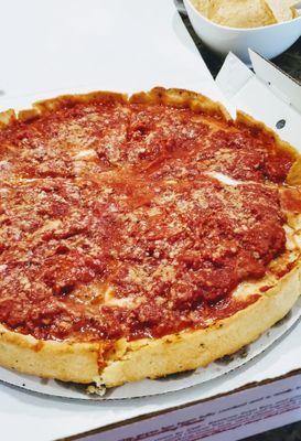 Gimme a Piz-za dat Pie please !  Sausage deep-dish.. Chicago's best !    That sauce n butter crust to die for  !!  =P