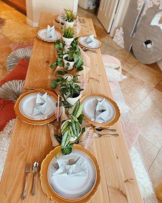 Endless options for table settings available during your free consultation!