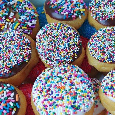 These are the iced donut holes... Beautiful and tasty!