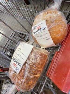 Bakery fresh made breads