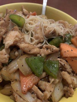 Black Pepper Chicken with Mei Fun noodles