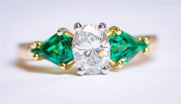 Sell Emerald Diamond Rings