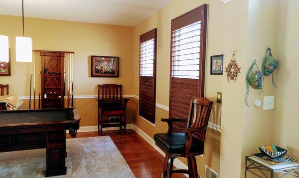 Norman Teak / Norman Sussex White Teak Plantation Shutters Color: 251 Raisin Louver: 3.5" Tilt: InvisibleTilt