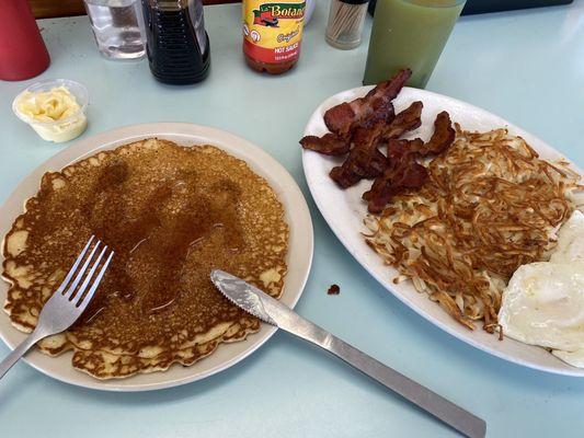 Pancake,bacon,hash browns, eggs really good classic breakfast!!