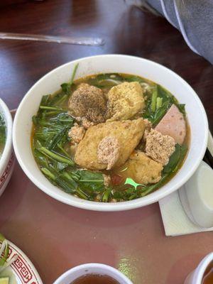 Canh Bun Rau Muong